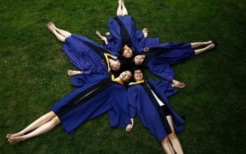 funny-graduation-photo-06